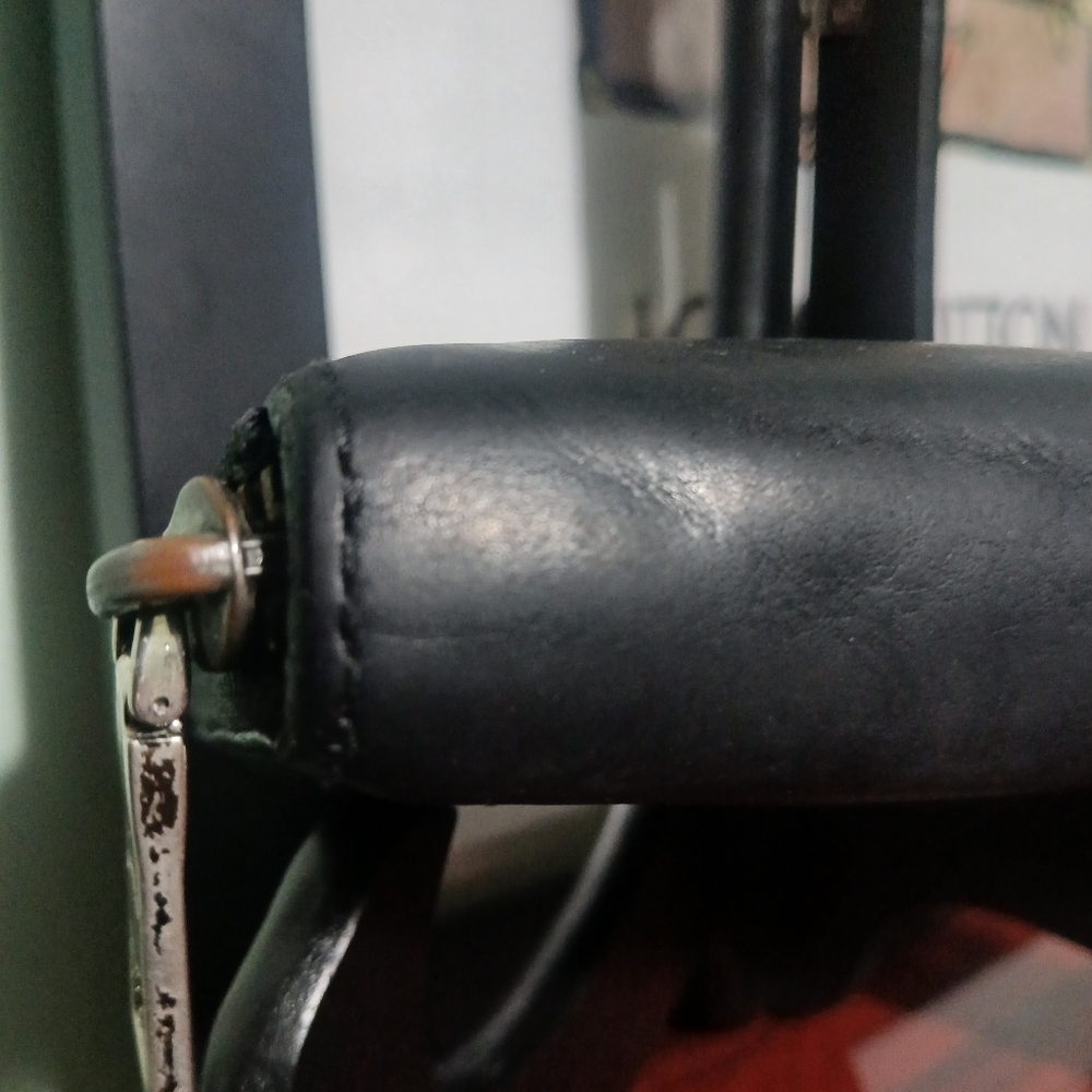 VGUC Coach Stripe Wallet - Picture 5 of 12